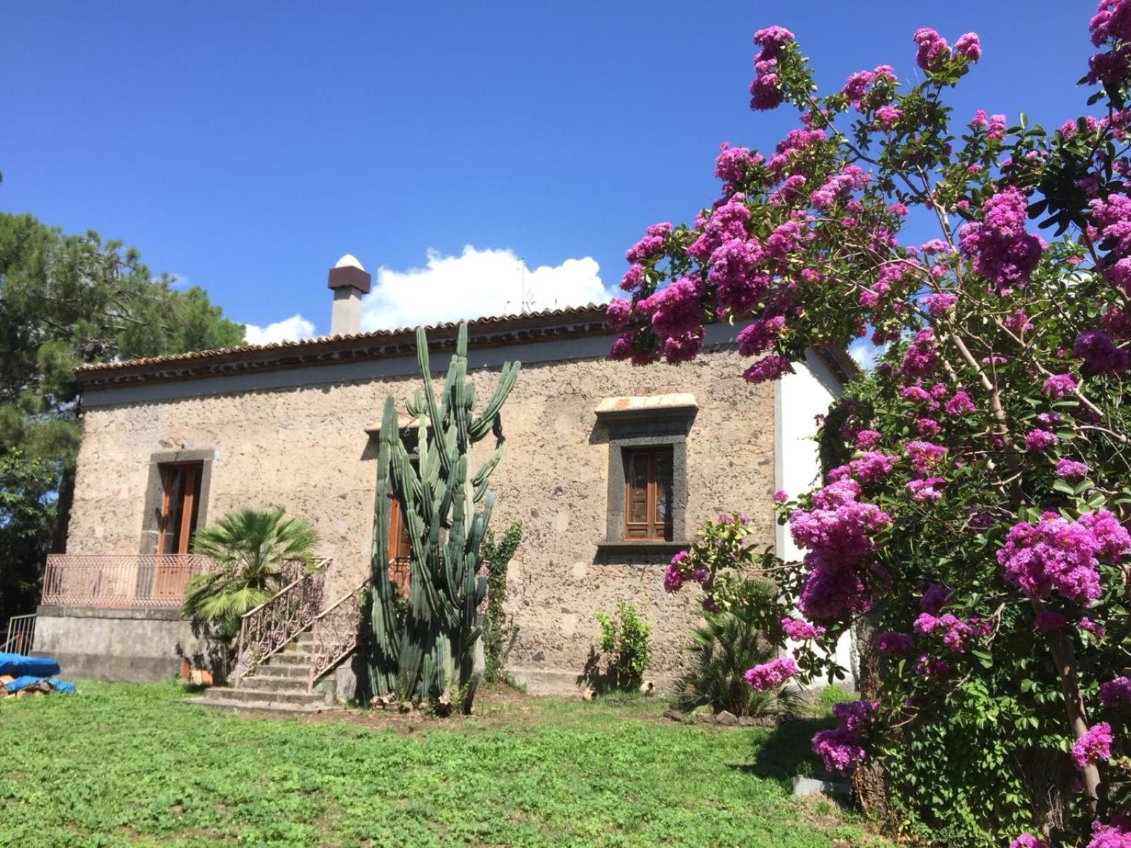 Agriturismo Sole Di Sicilia Randazzo Kültér fotó